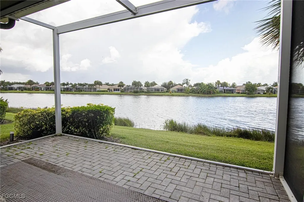 2638 Anguilla Drive Cape Coral FL 33991