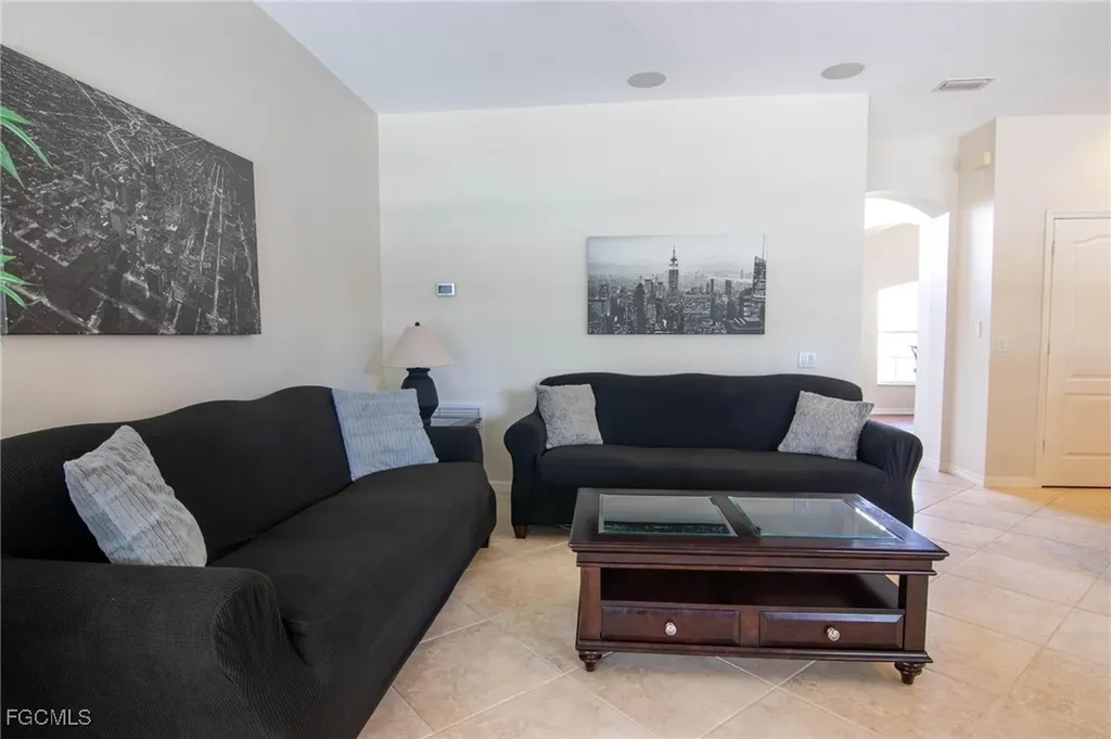 2550 Verdmont Court Cape Coral FL 33991