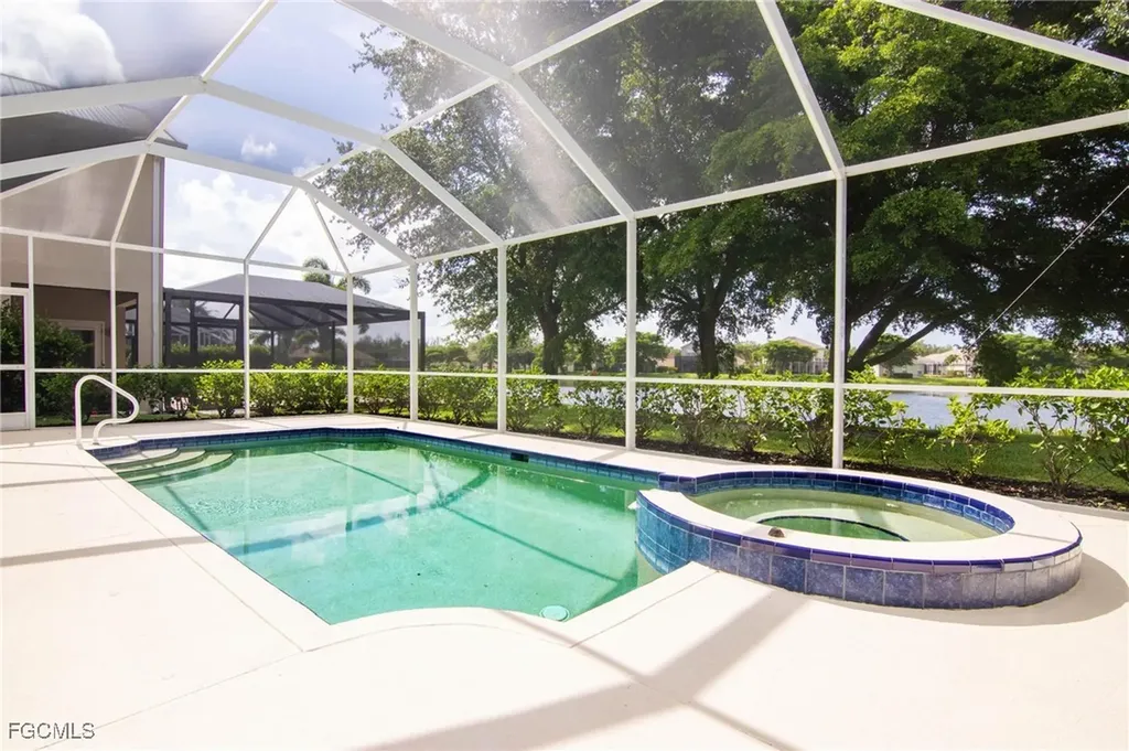 2550 Verdmont Court Cape Coral FL 33991