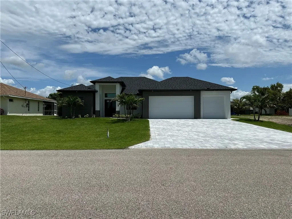 1801 SW 28th Lane Cape Coral FL 33914