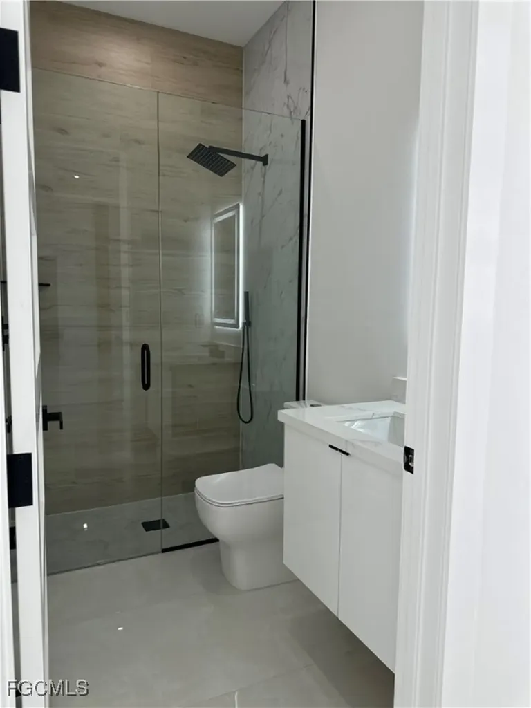 1801 SW 28th Lane Cape Coral FL 33914