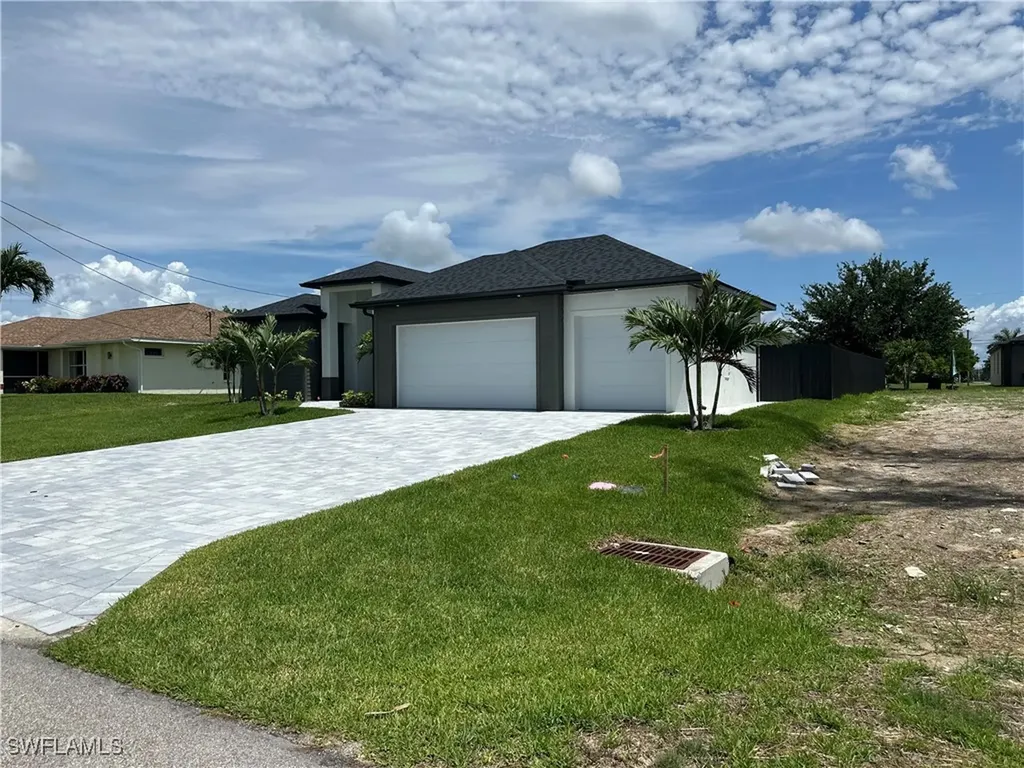 1801 SW 28th Lane Cape Coral FL 33914