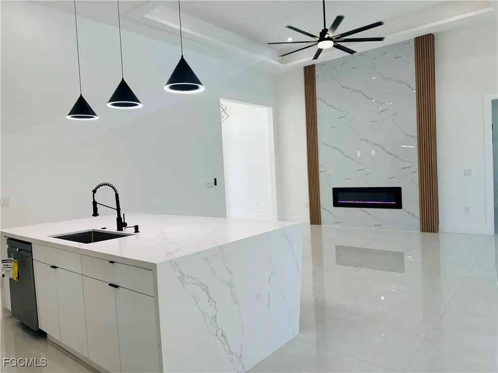 1801 SW 28th Lane Cape Coral FL 33914