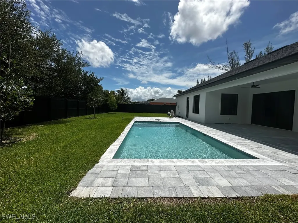 1801 SW 28th Lane Cape Coral FL 33914