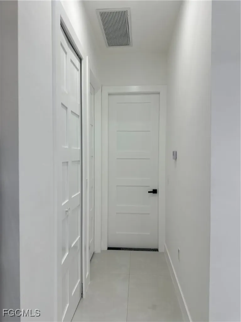 1801 SW 28th Lane Cape Coral FL 33914