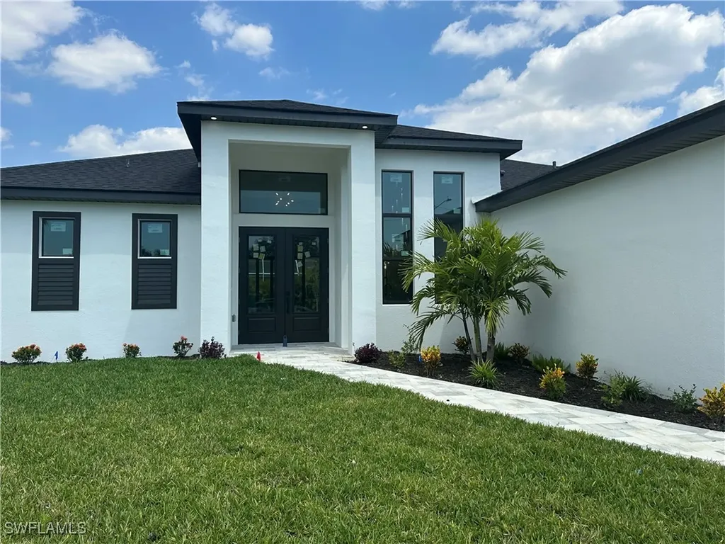 3707 SW 12th Avenue Cape Coral FL 33914