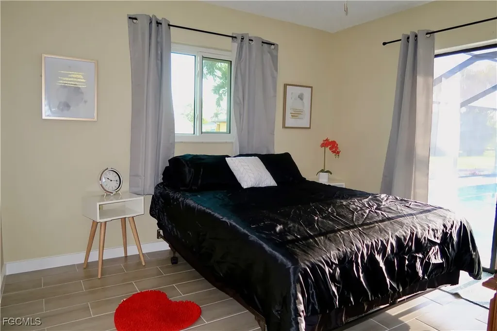 1406 SE 22nd Street Cape Coral FL 33990