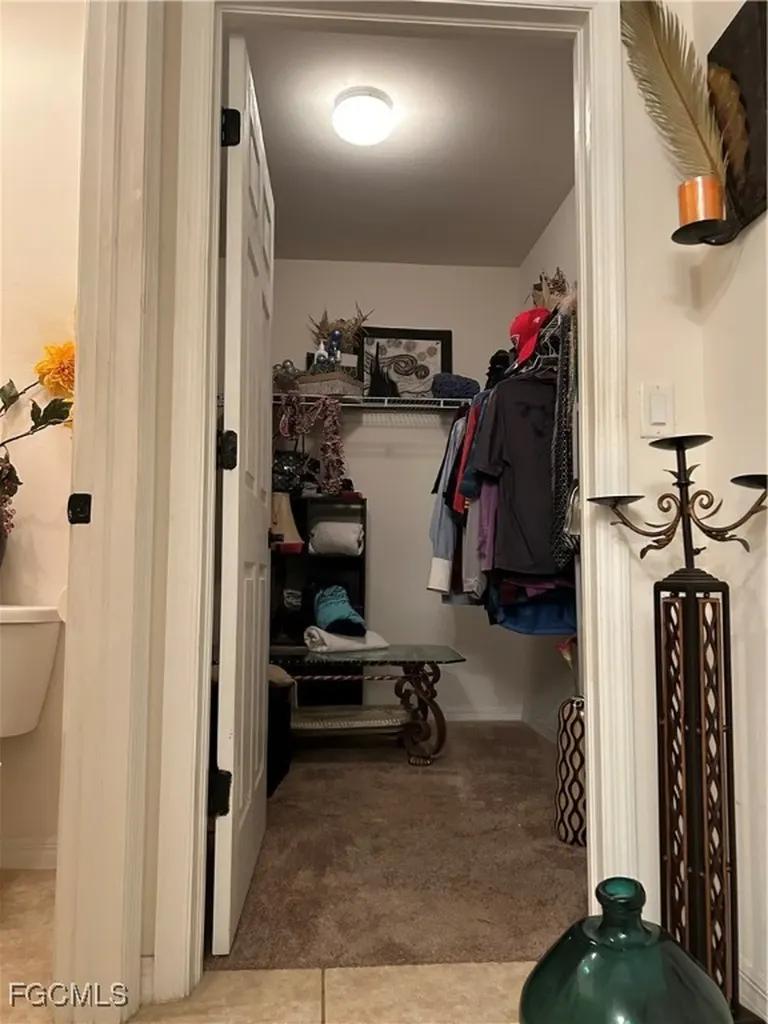 442 SW 19th Lane Cape Coral FL 33991