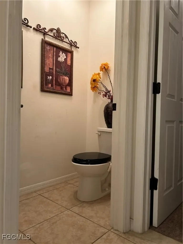 442 SW 19th Lane Cape Coral FL 33991