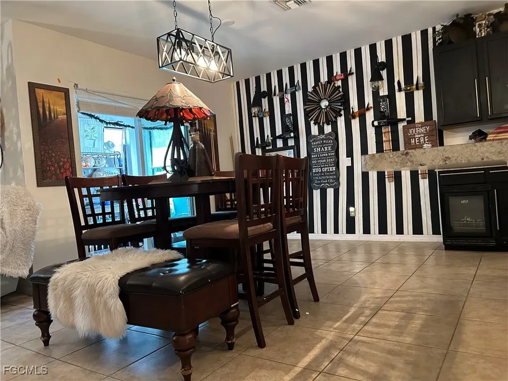 442 SW 19th Lane Cape Coral FL 33991