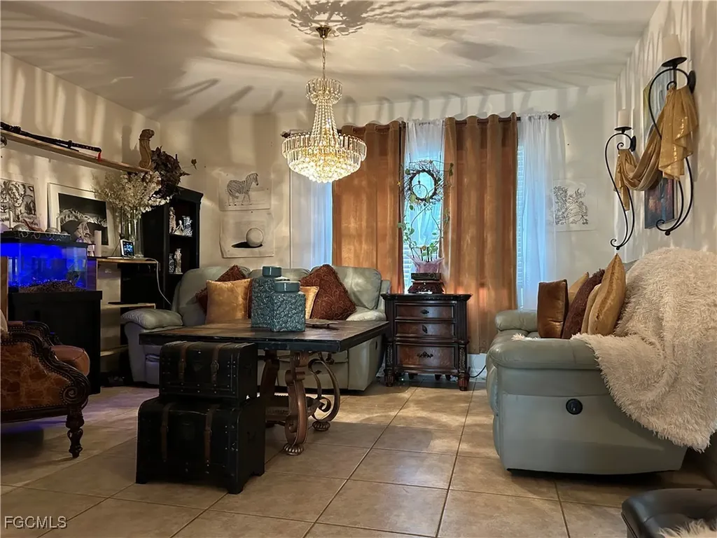 442 SW 19th Lane Cape Coral FL 33991