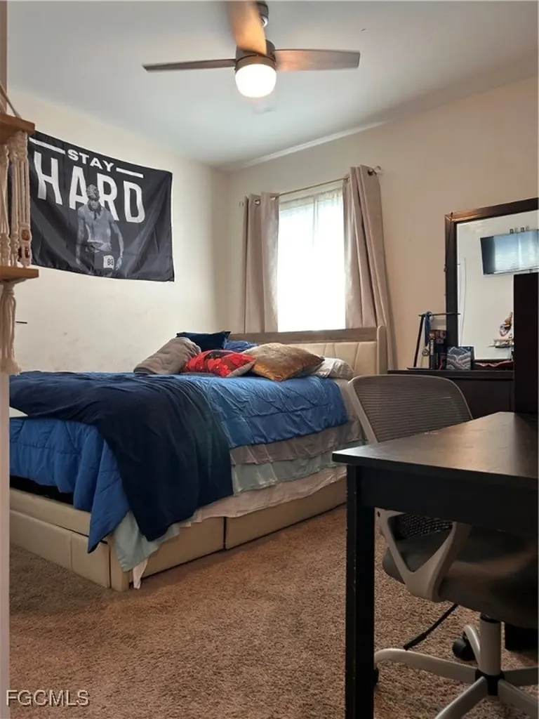 442 SW 19th Lane Cape Coral FL 33991