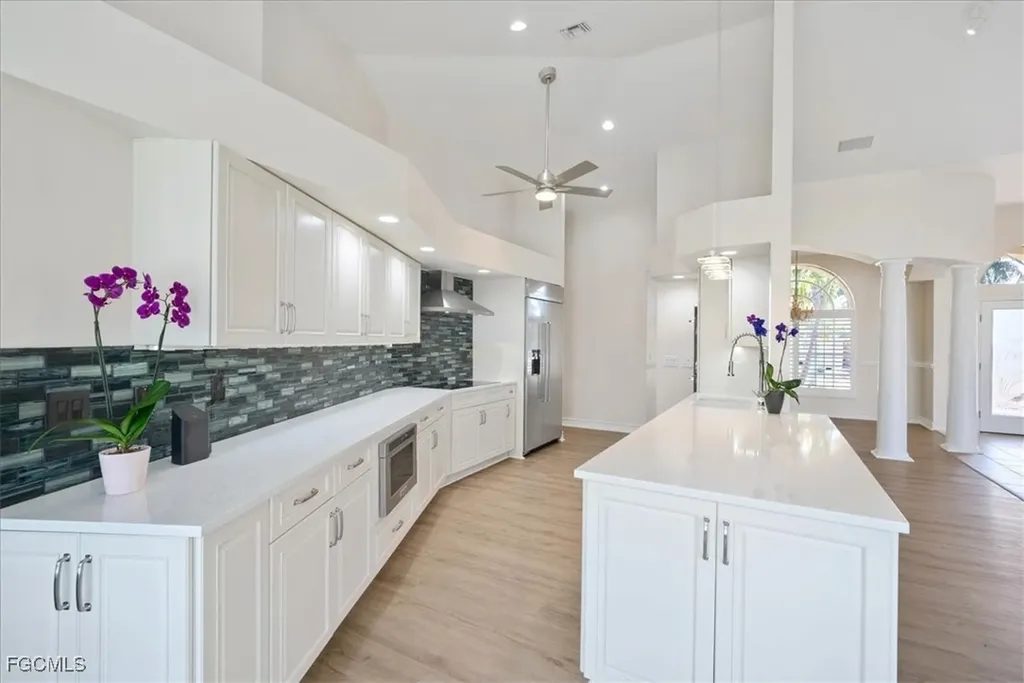 1227 SW 51st Street Cape Coral FL 33914