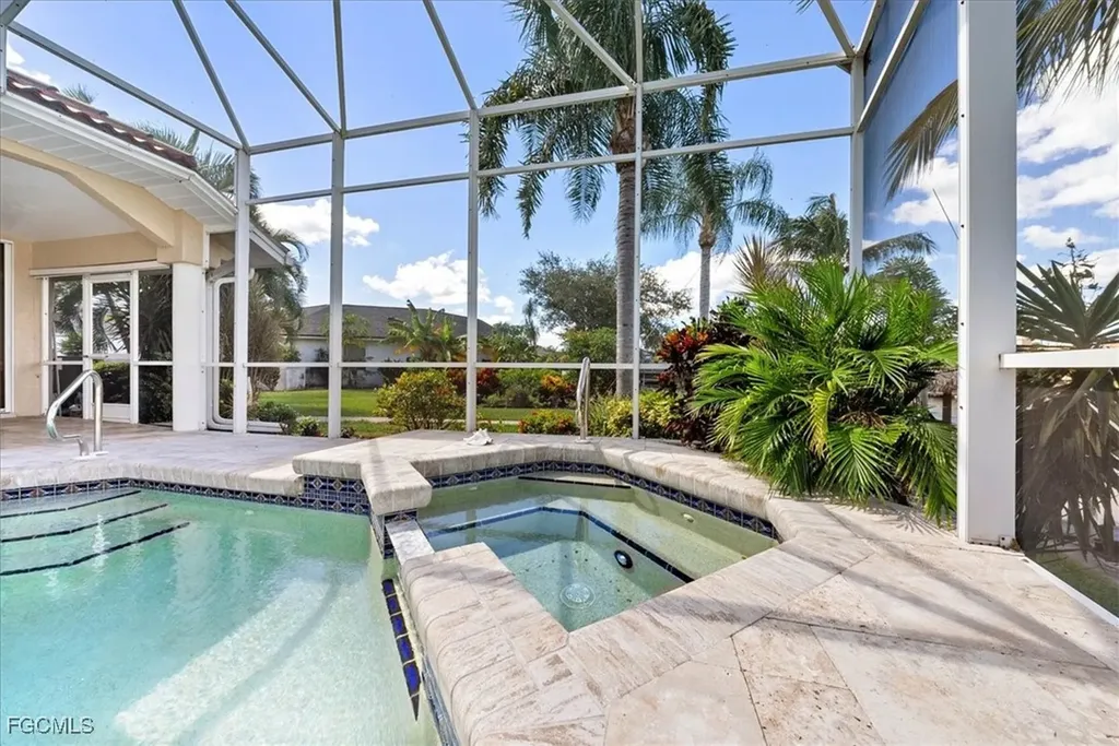 1227 SW 51st Street Cape Coral FL 33914