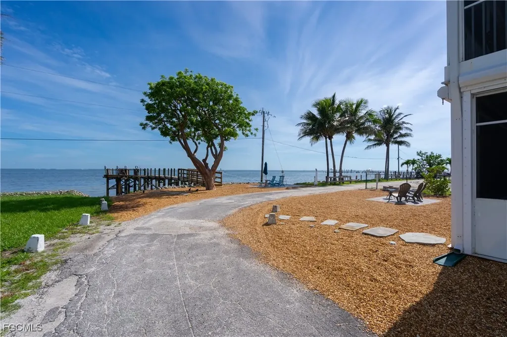 8550 Ebbtide Way Bokeelia FL 33922