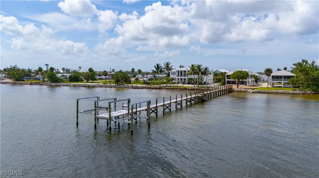 8550 Ebbtide Way Bokeelia FL 33922