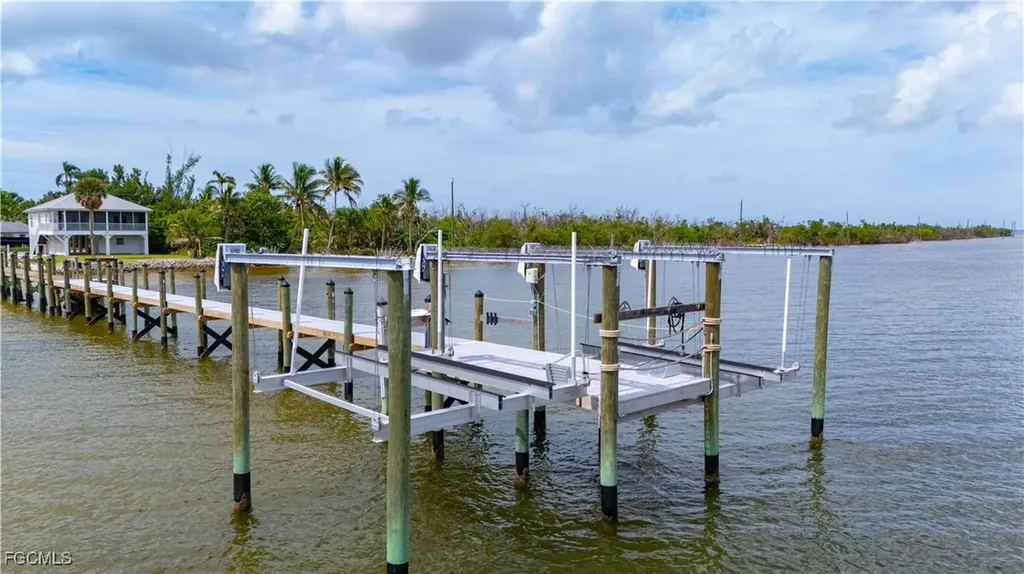 8550 Ebbtide Way Bokeelia FL 33922