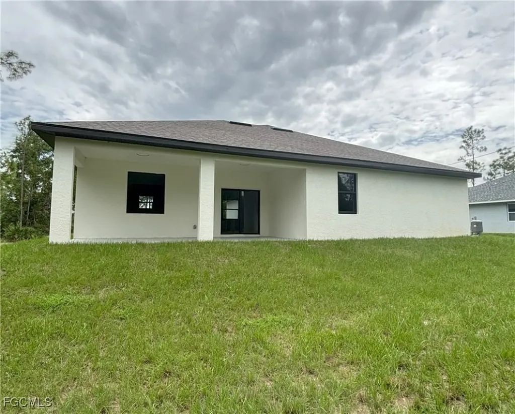 113 Monroe Avenue Lehigh Acres FL 33936