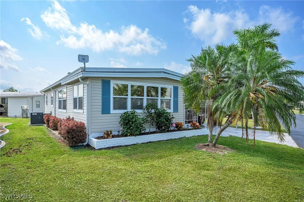 340 Mattie Avenue Fort Myers FL 33908