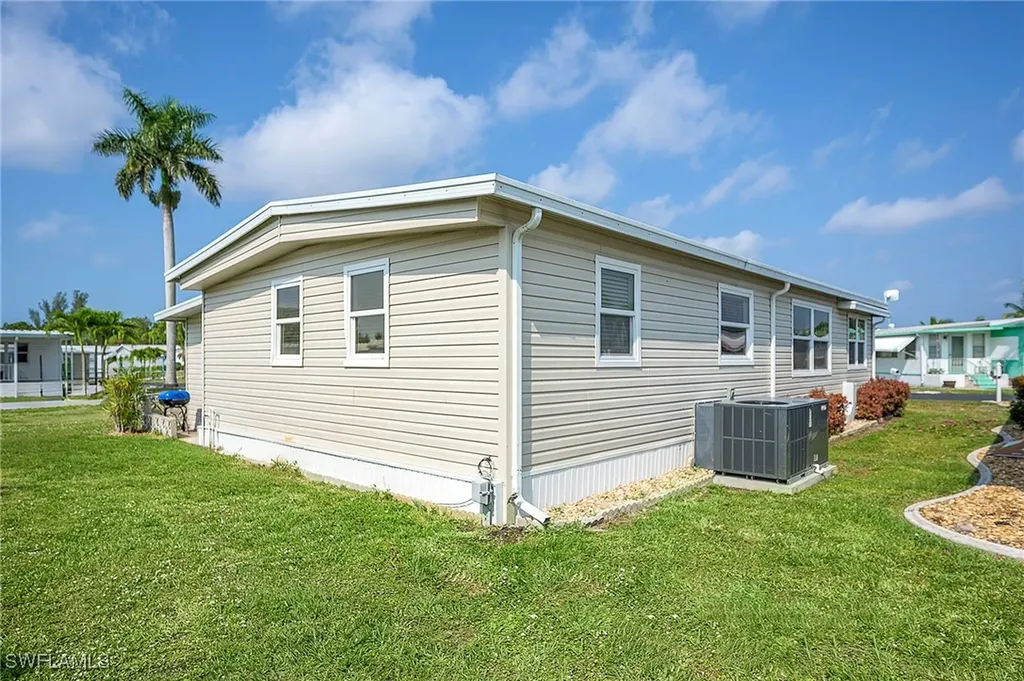 340 Mattie Avenue Fort Myers FL 33908