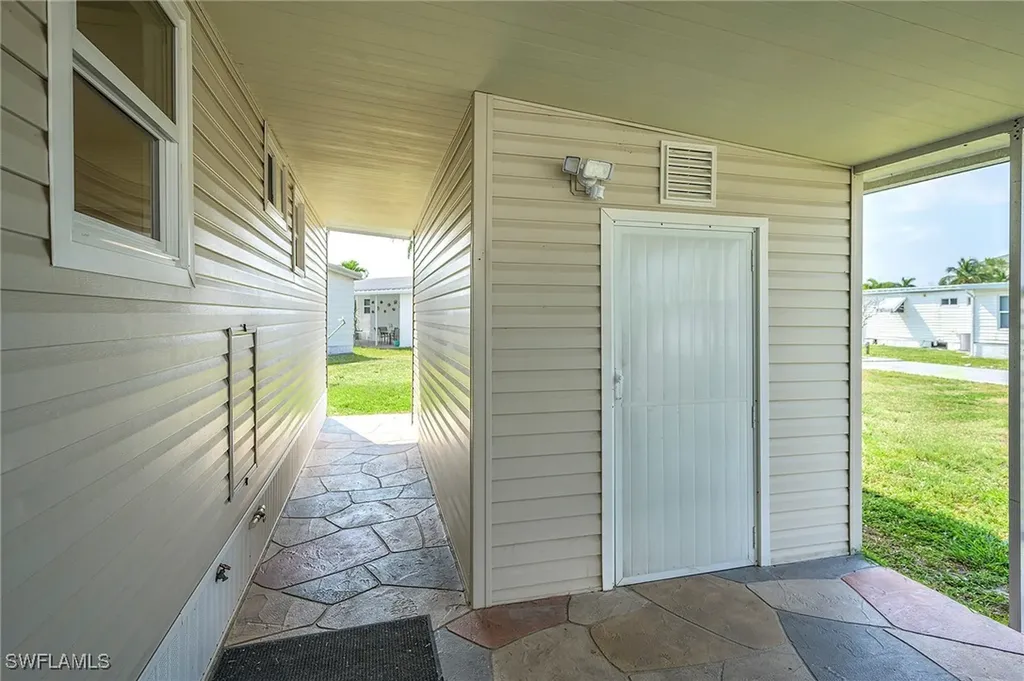 340 Mattie Avenue Fort Myers FL 33908