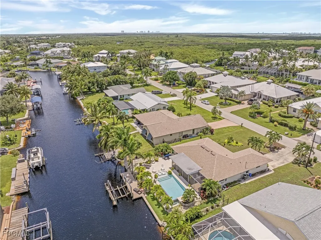 6156 Cocos Drive Fort Myers FL 33908