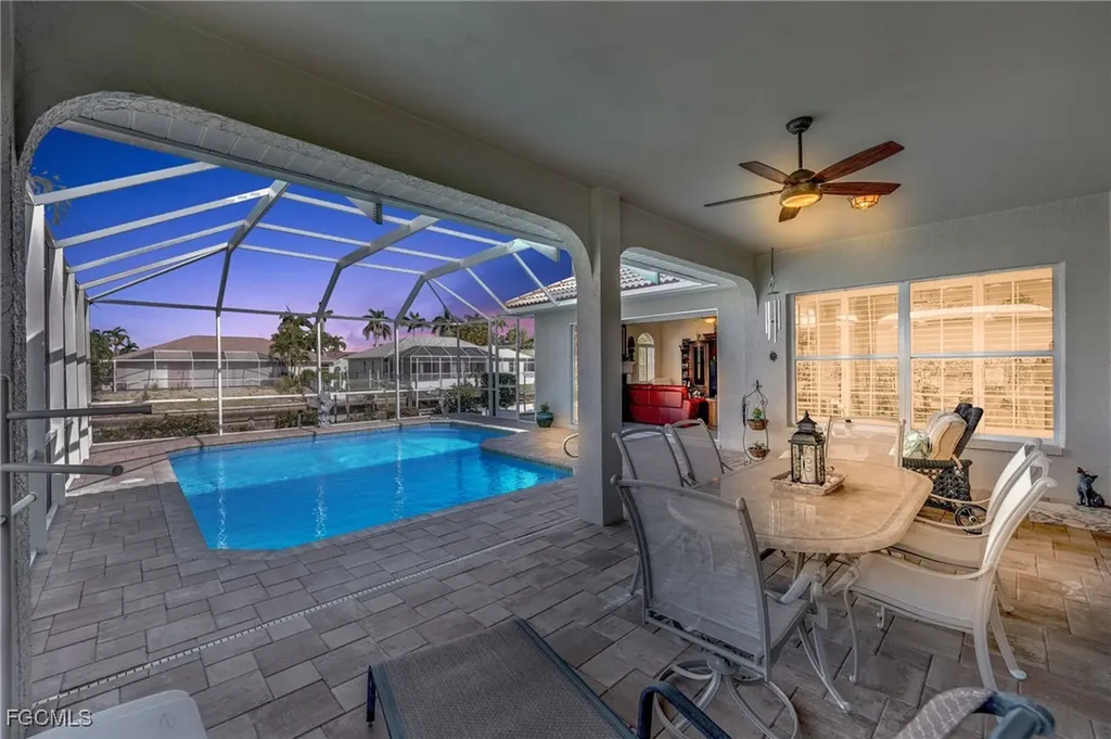 5212 SW 8th Court Cape Coral FL 33914