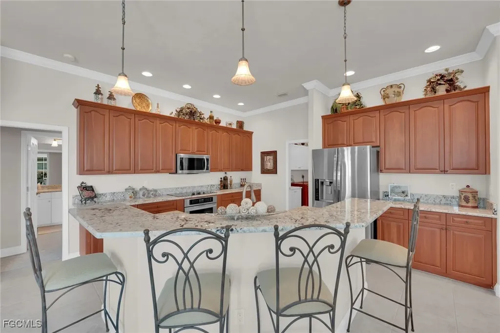 5212 SW 8th Court Cape Coral FL 33914