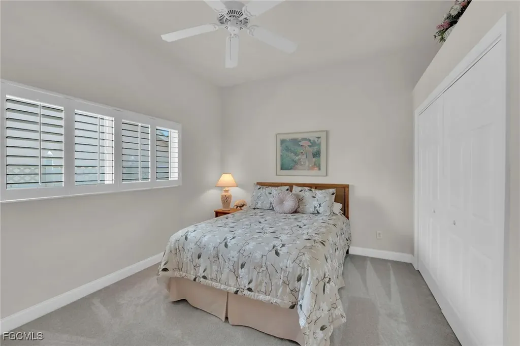 5212 SW 8th Court Cape Coral FL 33914