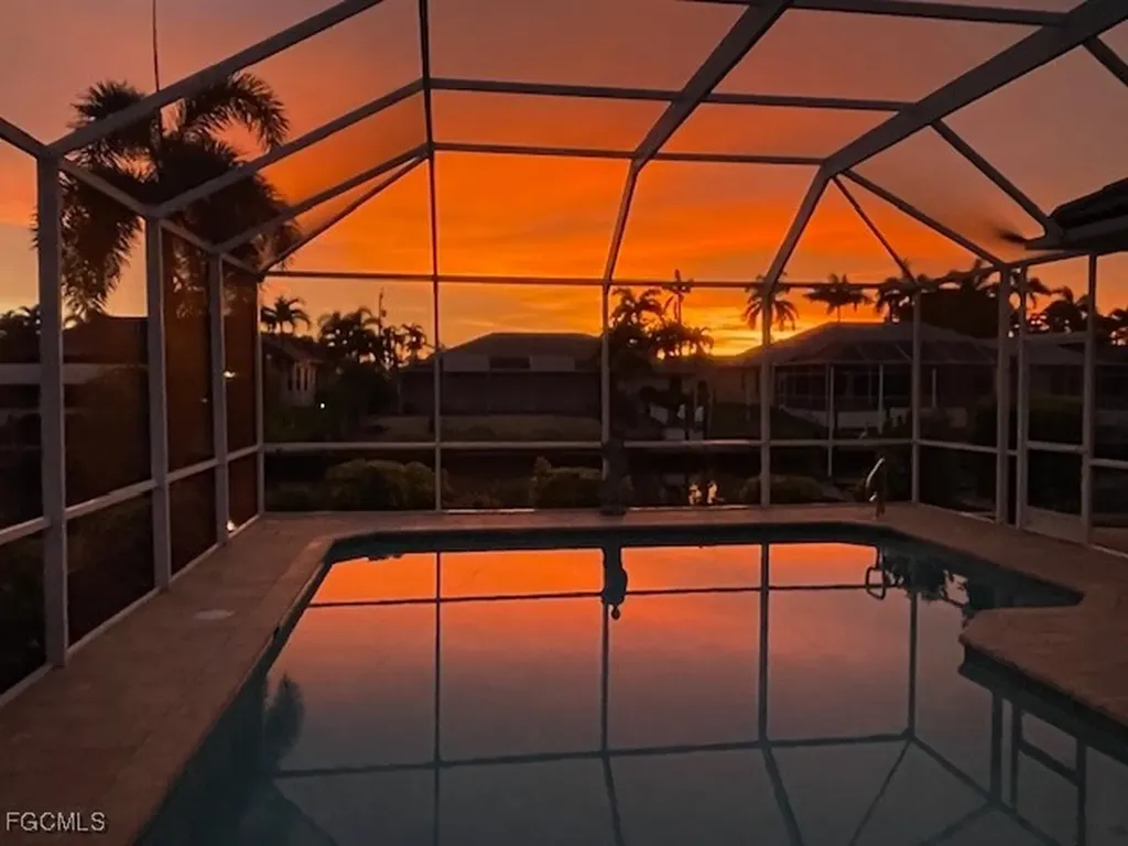 5212 SW 8th Court Cape Coral FL 33914