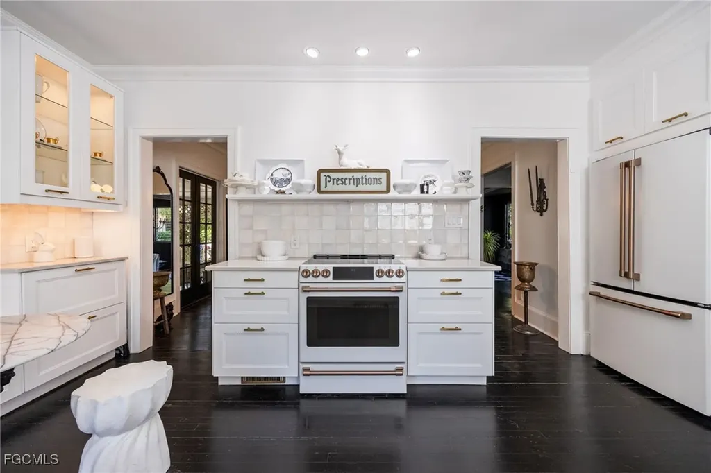 2720 Rhode Island Avenue Fort Myers FL 33916