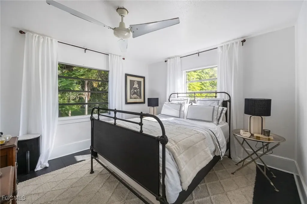 2720 Rhode Island Avenue Fort Myers FL 33916