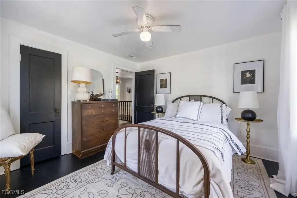 2720 Rhode Island Avenue Fort Myers FL 33916