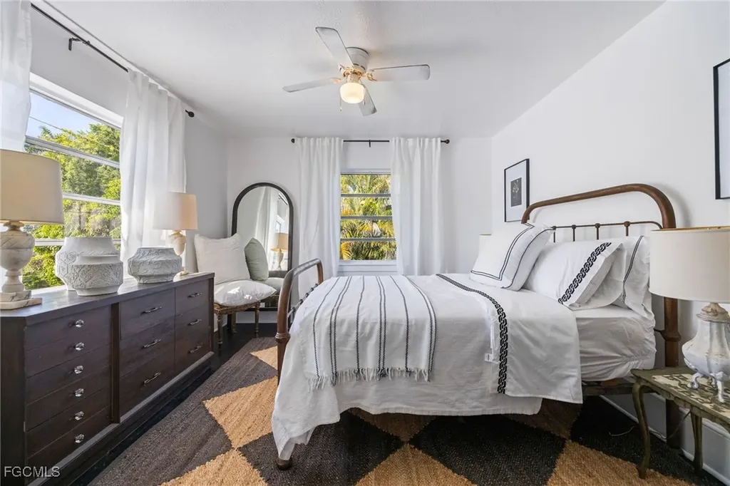 2720 Rhode Island Avenue Fort Myers FL 33916