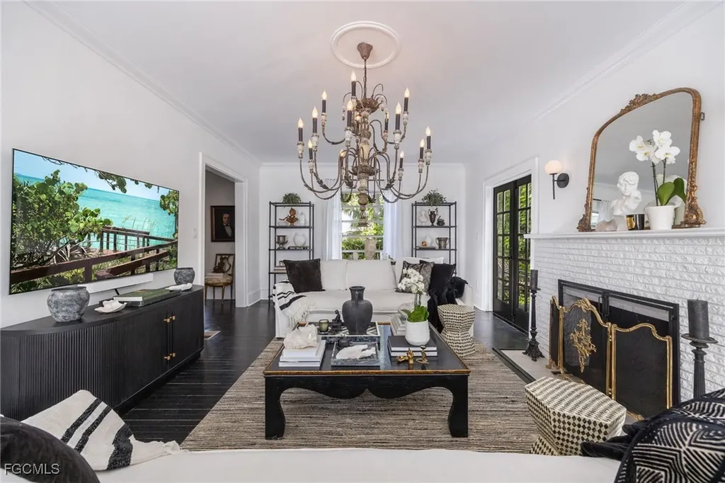 2720 Rhode Island Avenue Fort Myers FL 33916