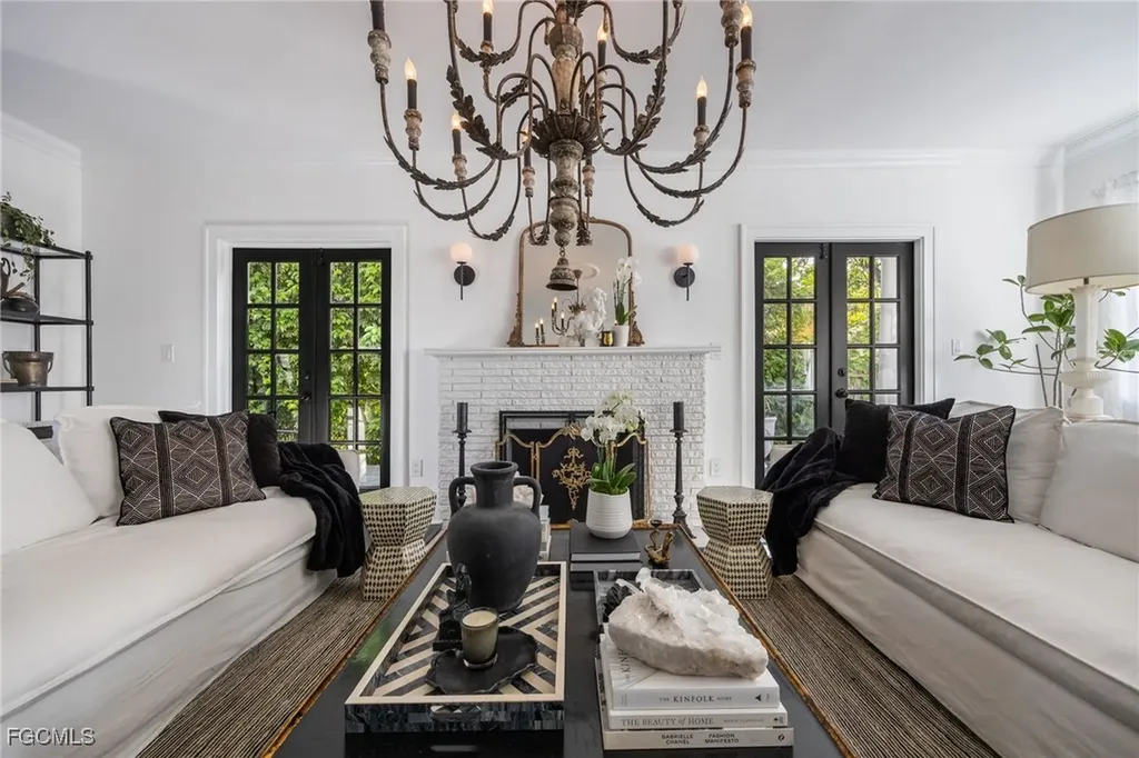 2720 Rhode Island Avenue Fort Myers FL 33916