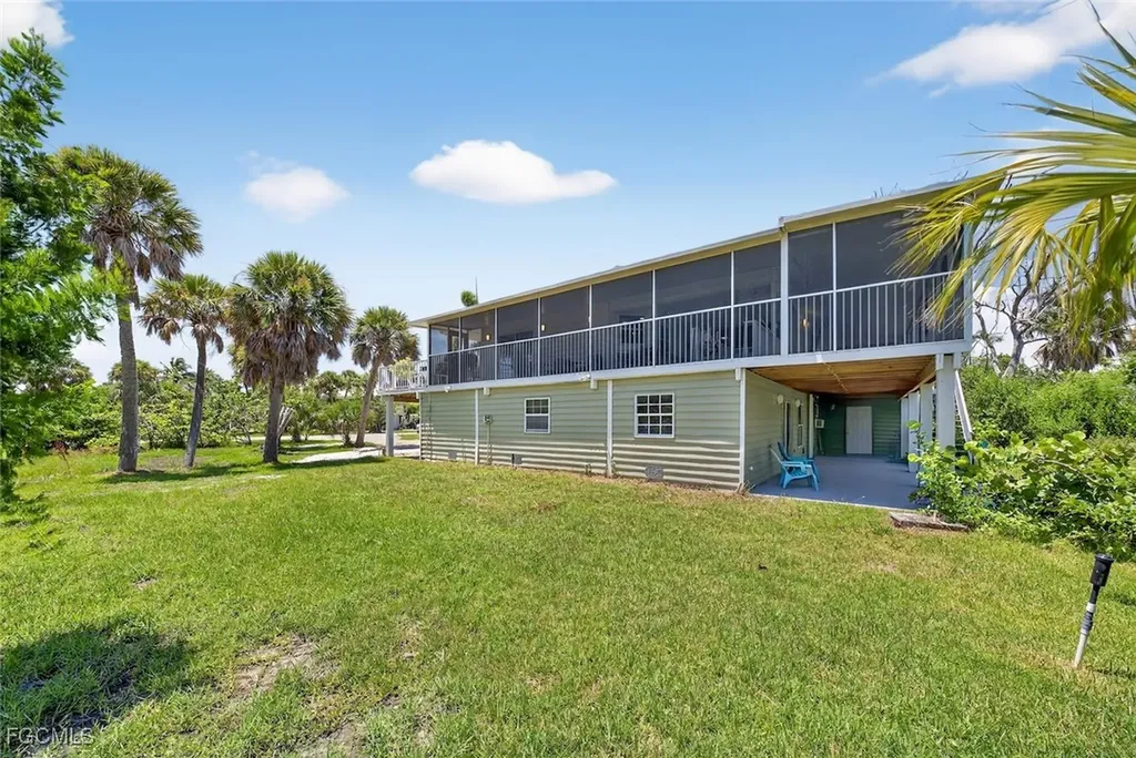 640 Oliva Street Sanibel FL 33957