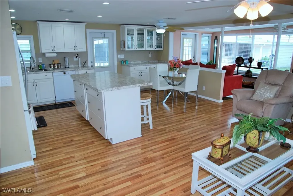 421 Snead Drive North Fort Myers FL 33903