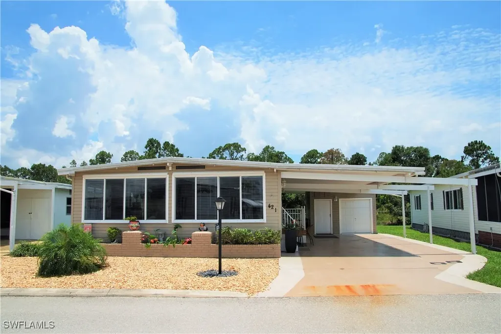 421 Snead Drive North Fort Myers FL 33903
