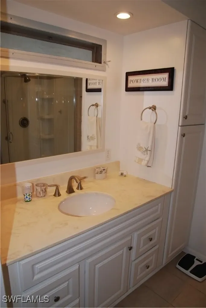 421 Snead Drive North Fort Myers FL 33903