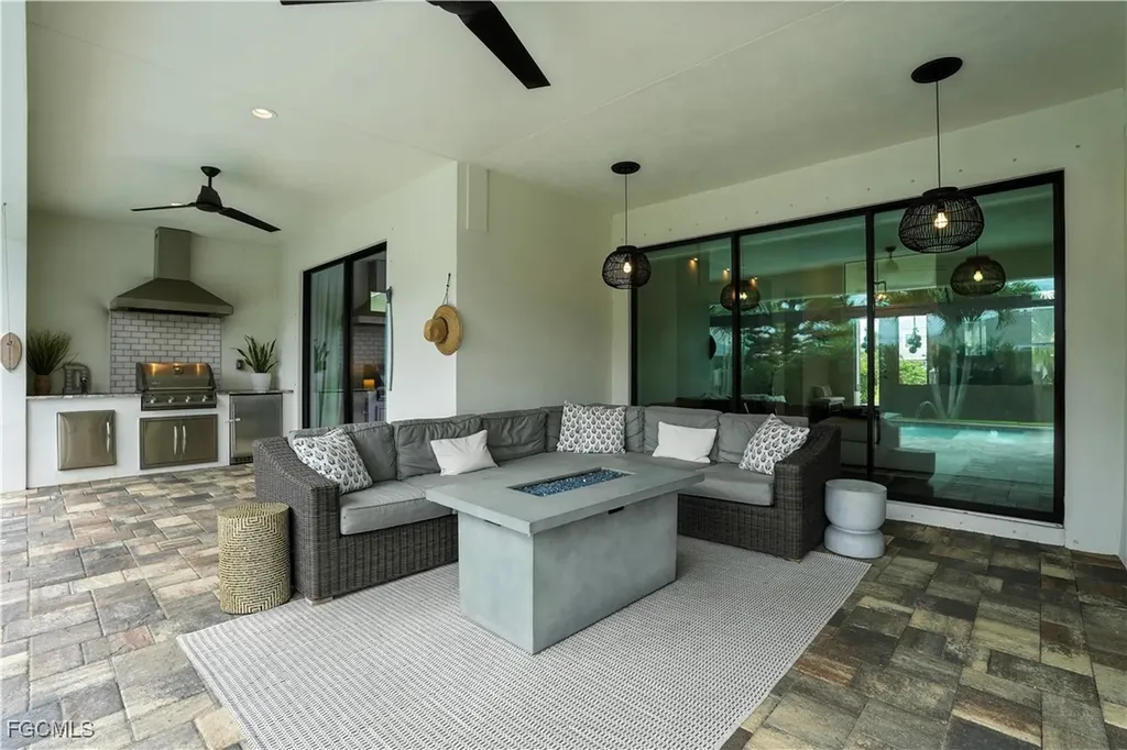 5003 SW 26th Avenue Cape Coral FL 33914