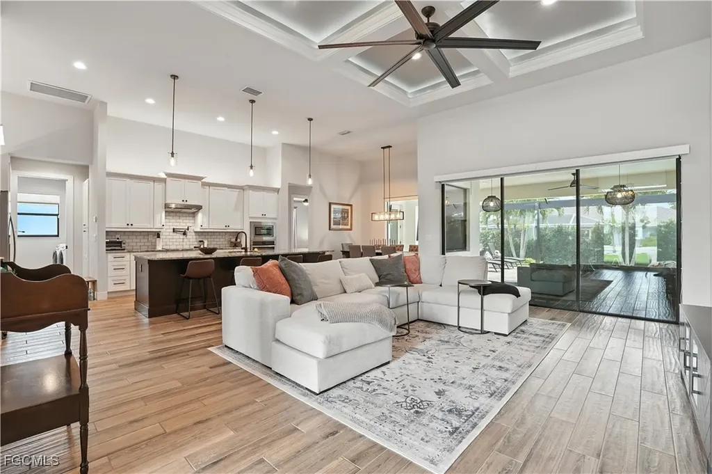 5003 SW 26th Avenue Cape Coral FL 33914