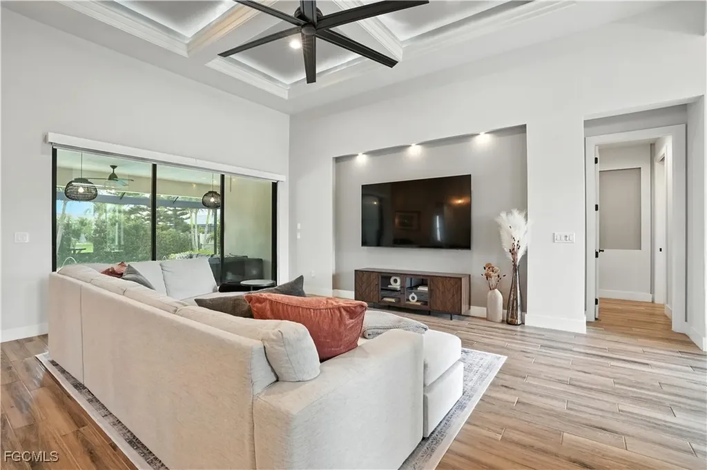 5003 SW 26th Avenue Cape Coral FL 33914