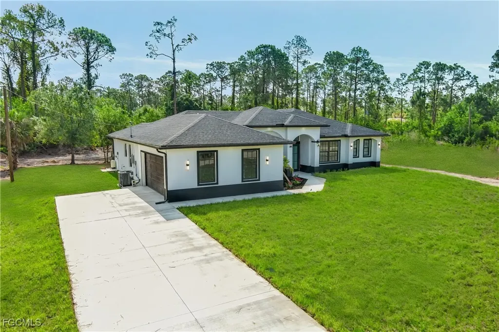 1506 Eighth Avenue Lehigh Acres FL 33972