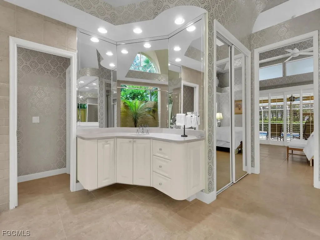 3480 Fiddlehead Court Bonita Springs FL 34134