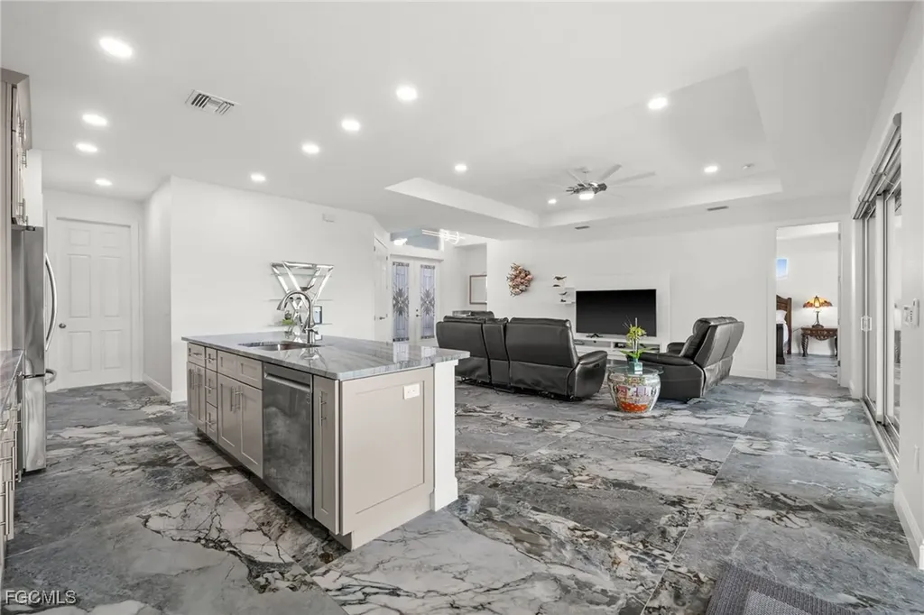 2623 SW 21st Avenue Cape Coral FL 33914