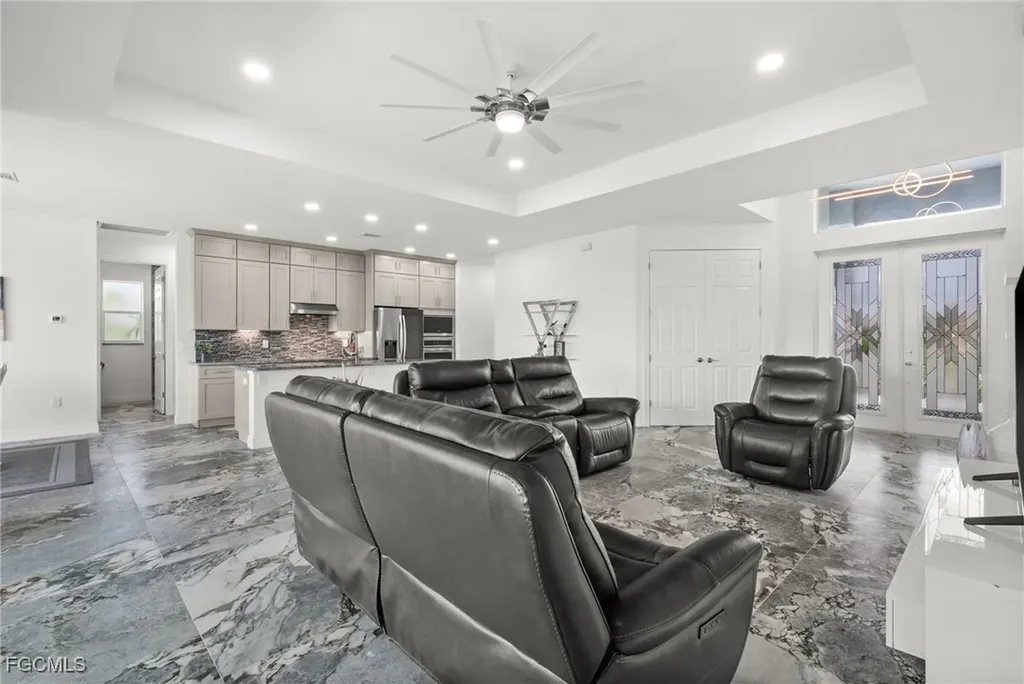 2623 SW 21st Avenue Cape Coral FL 33914