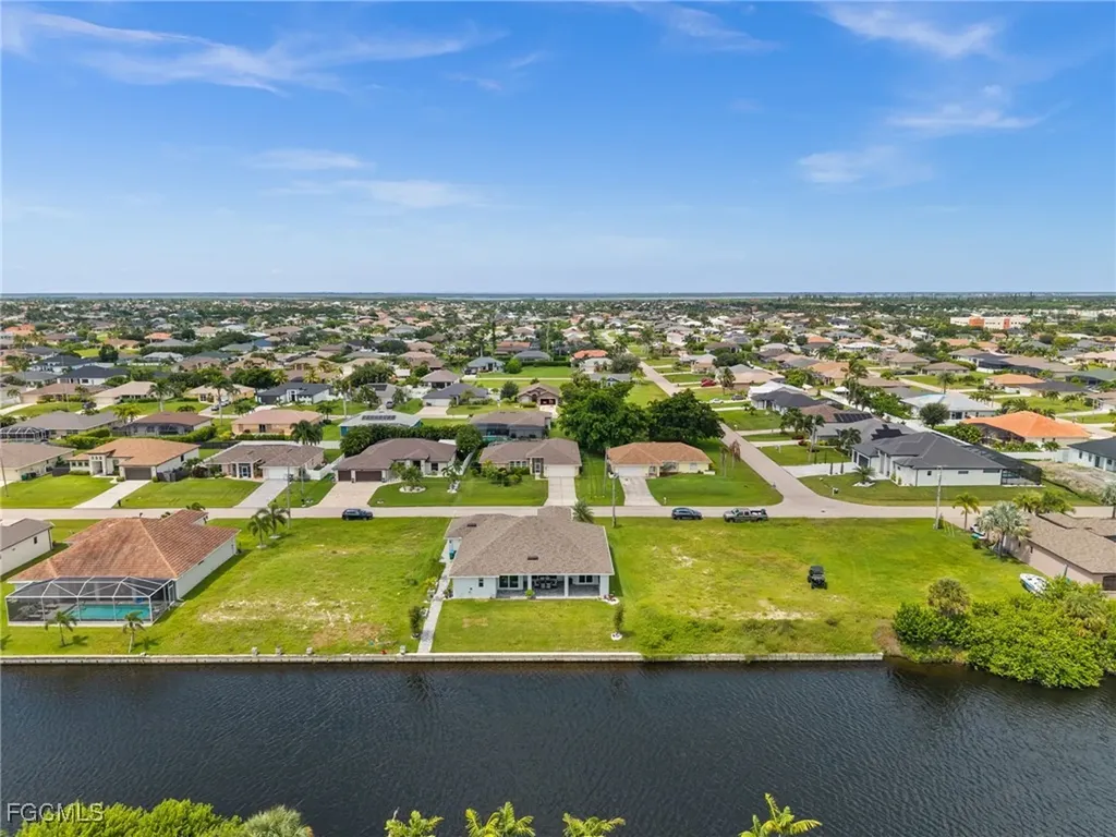 2623 SW 21st Avenue Cape Coral FL 33914