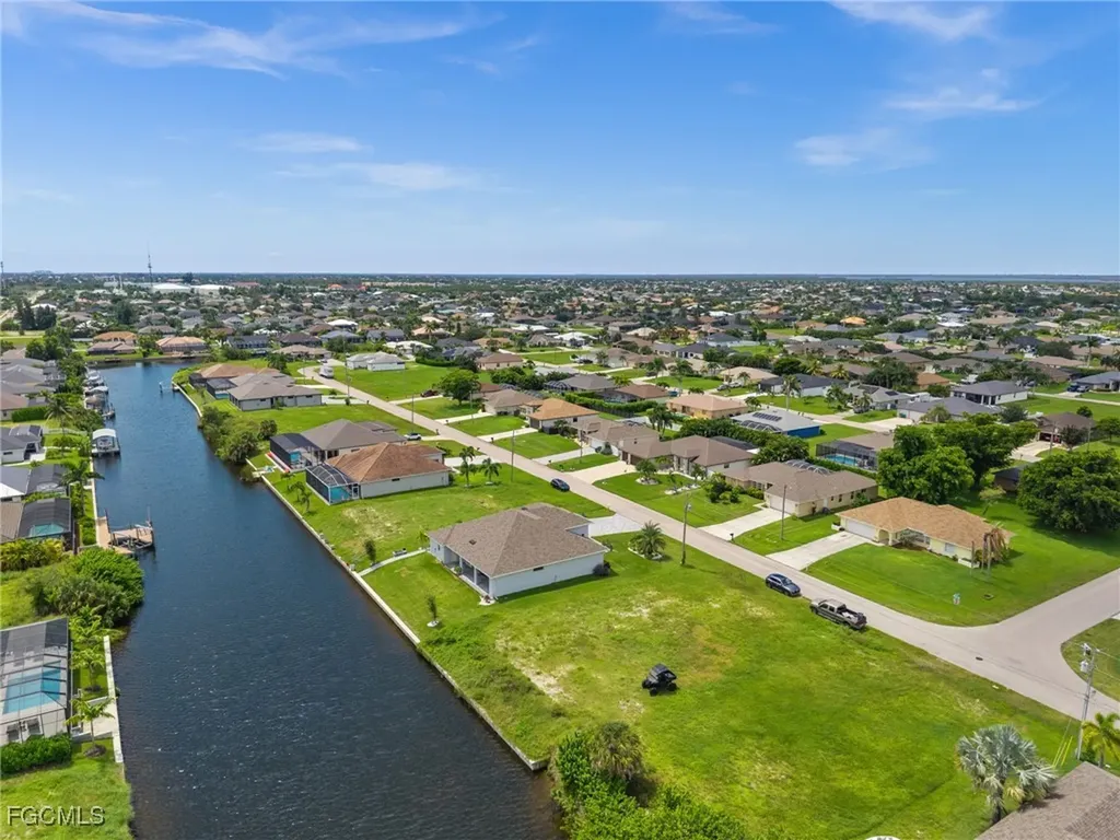 2623 SW 21st Avenue Cape Coral FL 33914