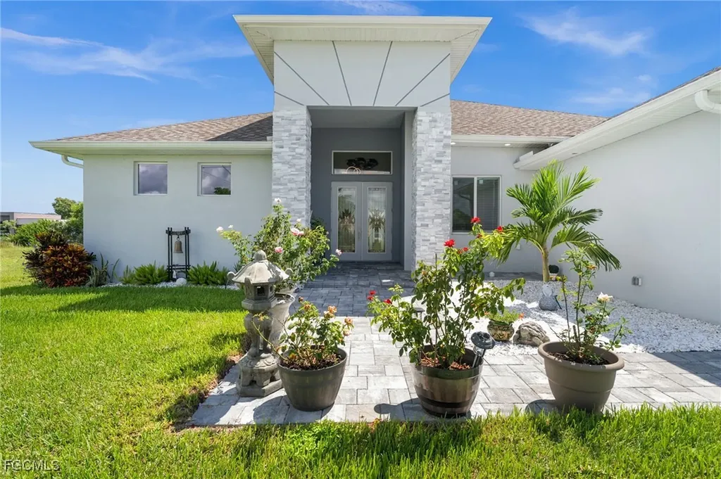 2623 SW 21st Avenue Cape Coral FL 33914